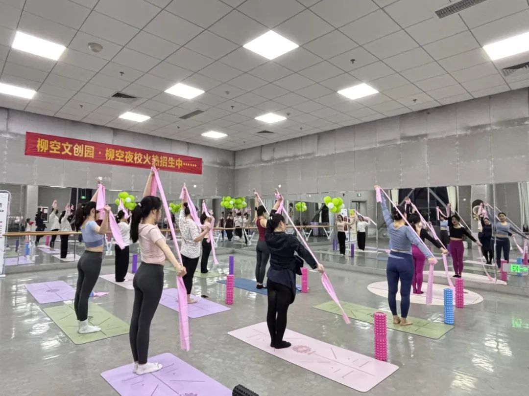 175703877068ba48b20f8a4.jpg 175703877068ba48b20f8a4.jpg